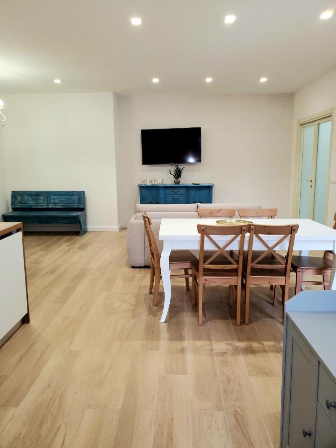 Bright And Large Apartment Via Montegrappa Livorno Kültér fotó